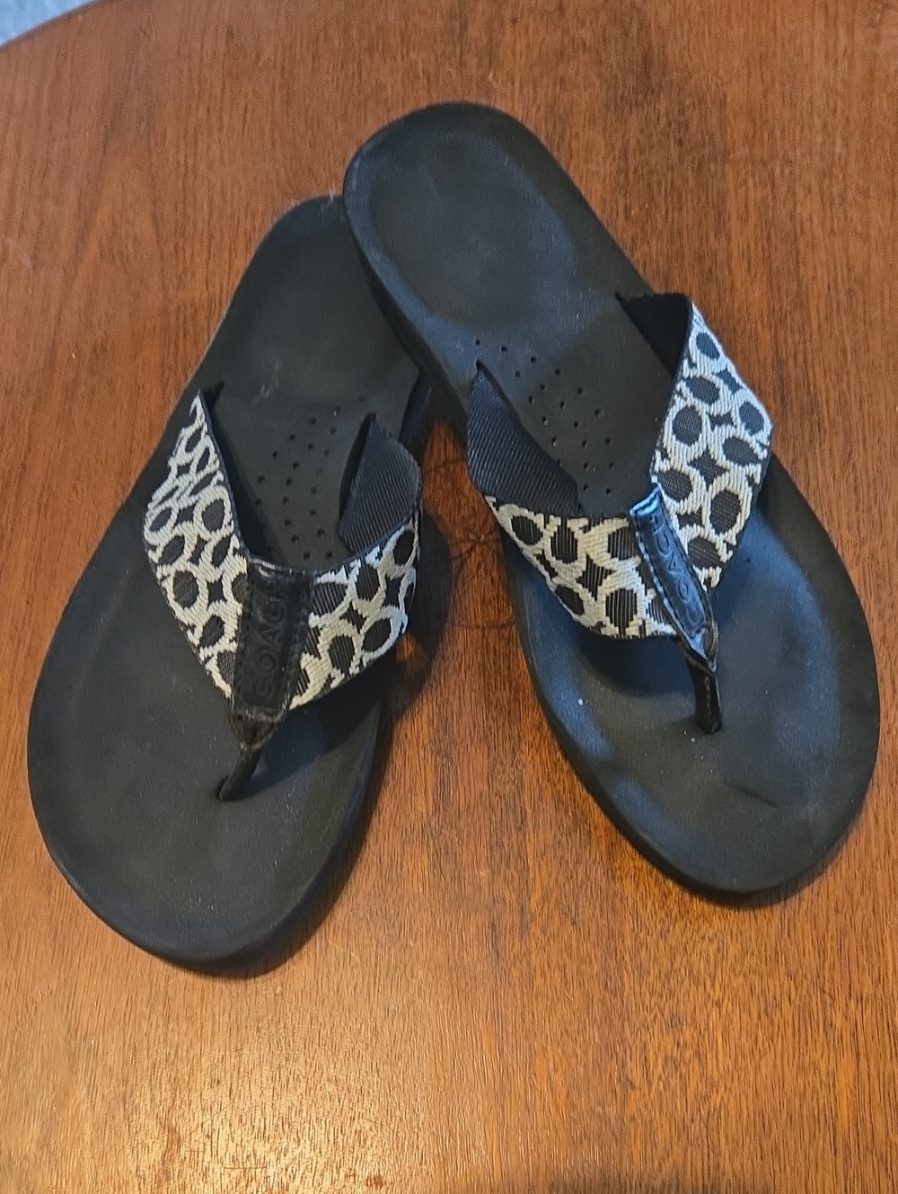 Coach Black and White Signature Thong Sandals